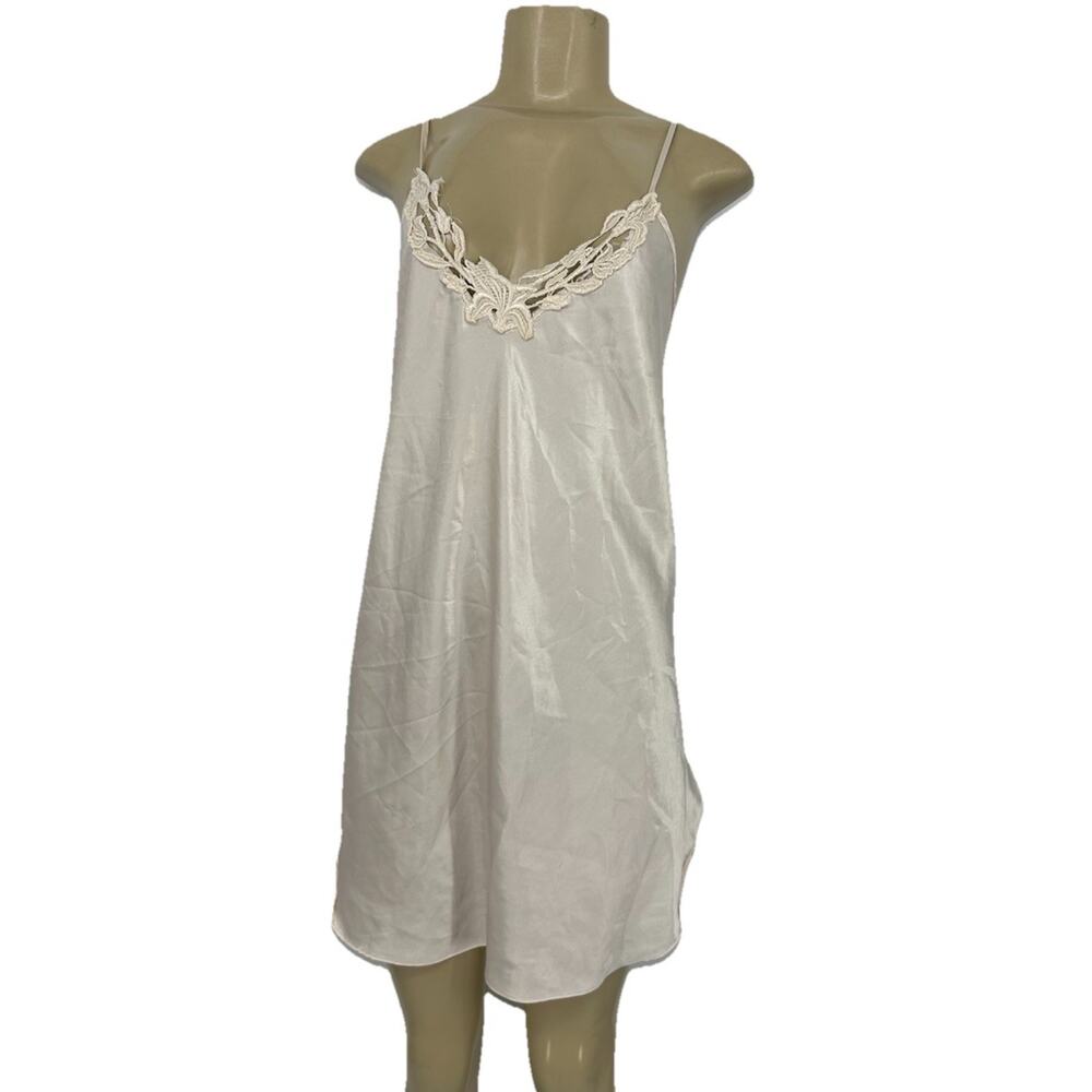 Dentelle Large Women Vintage Made In USA Satin Slip Nightgown Y1
